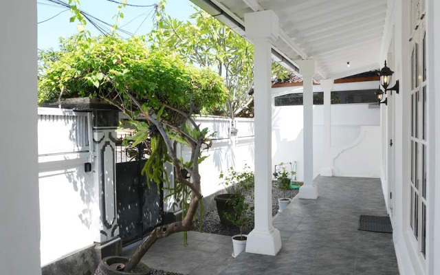 Villa The White House Seminyak