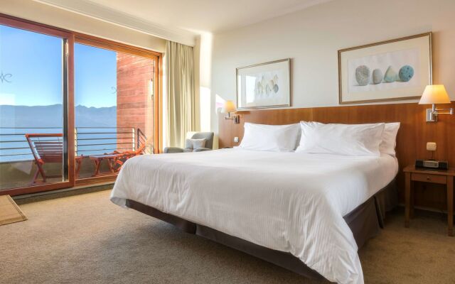 Park Lake Luxury Hotel