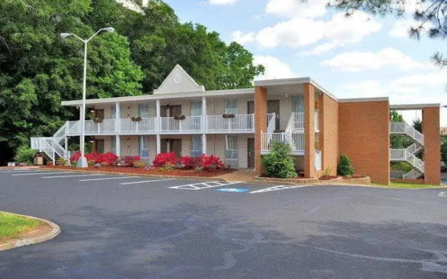 Best Western Central Plaza