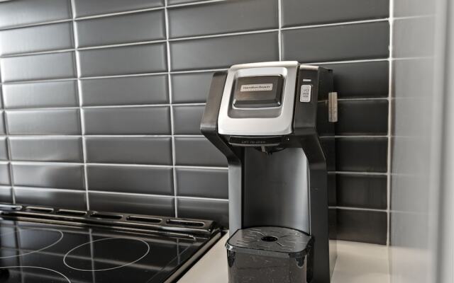 WhyHotel by Placemakr, Columbia