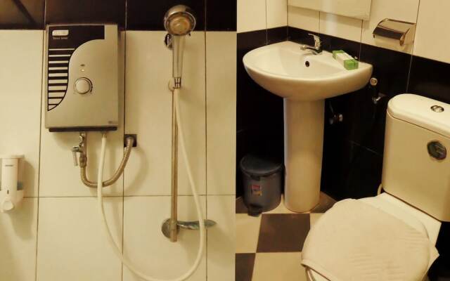 Grand Darussalam Hotel by OYO Rooms