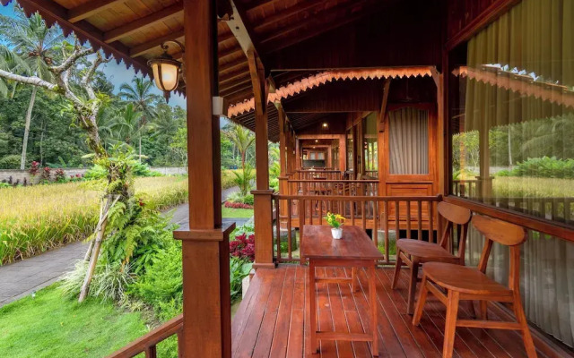 Uma Ulun Dugul by Uniquecations