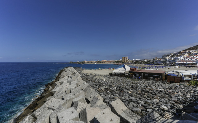 Coral Compostela Beach Hotel