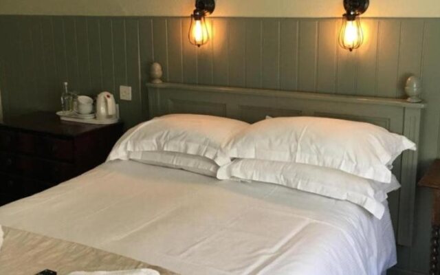 The Golden Pheasant Hotel