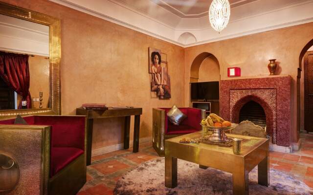 Riad Wow