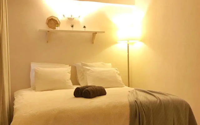 Port Dickson Glory Beach Resort Apartment 5pax 3BR – Guest Rooms – Port Dickson