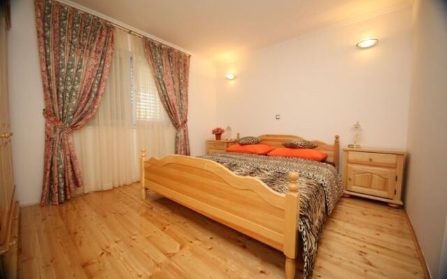 Apartment Ana