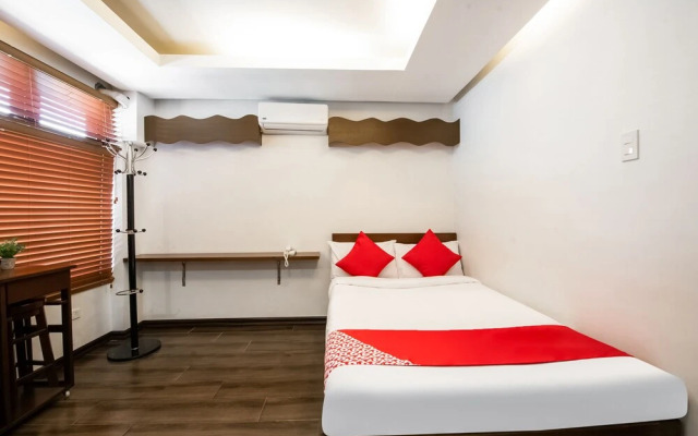 OYO 839 Monte Bianco Boutique Hotel