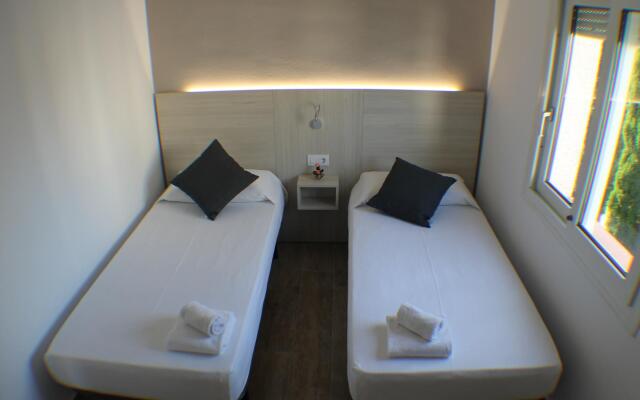 Rescator Resort 330 in Roses