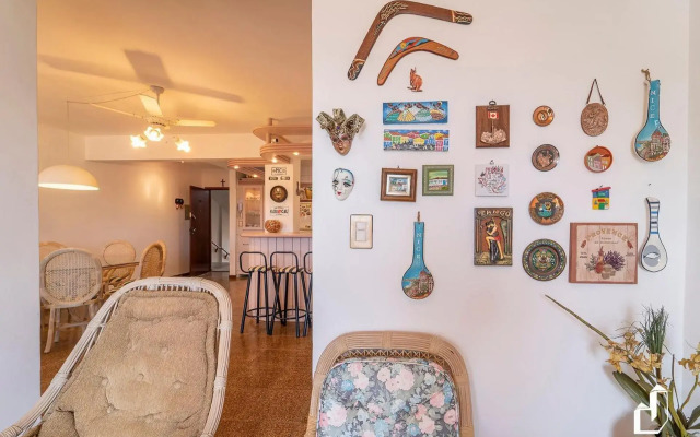 Apartamento com 02 dormitórios