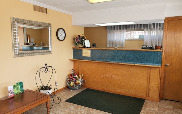 Richmond Inn & Suites