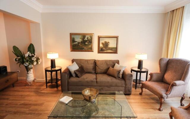 Fargo 4 Luxury Apartment