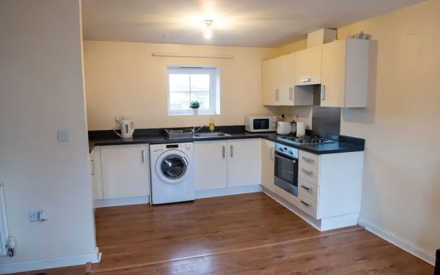 Birmingham - 2 Beds - Sleeps 3 - Free Parking