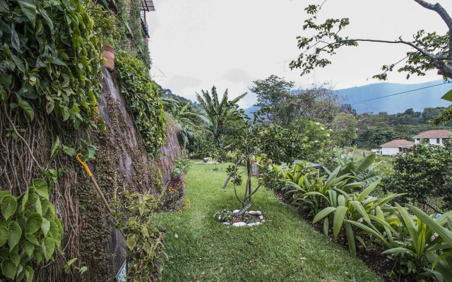 Eco Hotel Uxlabil Atitlan