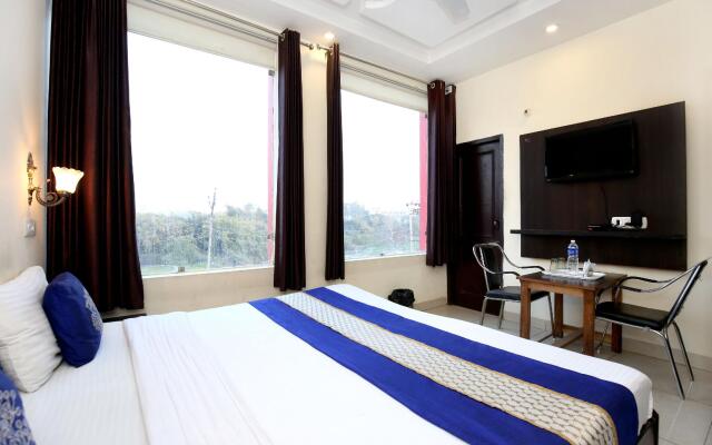 OYO 3004 hotel royal orbit