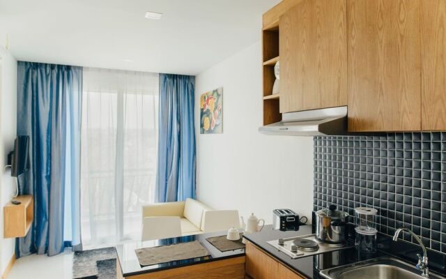 热带景观世元武里奈汉海滩公寓(Saiyuan Buri Nai Harn Beach by Tropiclook)