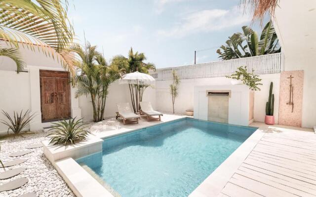 Villa Magnolia Bali, Canggu - 2 Bedroom with Pool