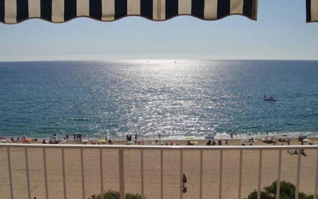 Apartamento Europalace 43