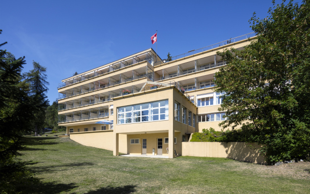 hotelImage