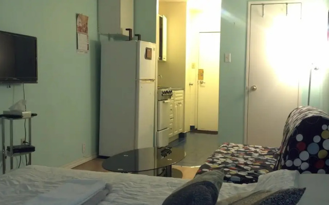 Toronto Furnished Living
