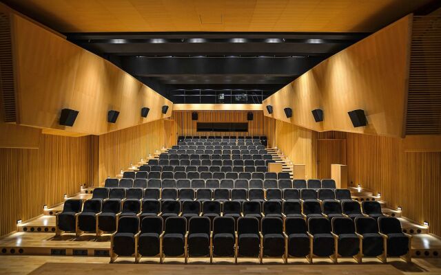 DoubleTree by Hilton Hotel Lodz