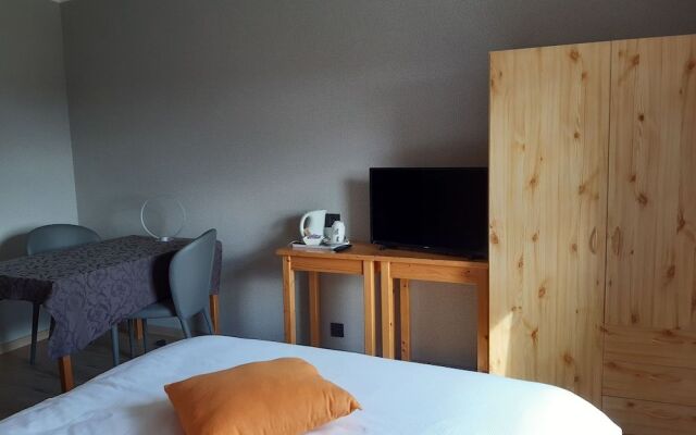 Chanteloup, Maison D'hôtes - Halleux