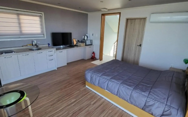 Pension Jeju Picnic Story