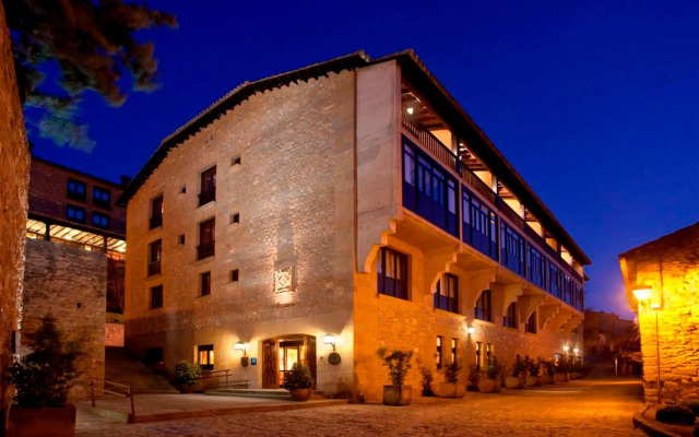 Parador Sos Del Rey Catolico