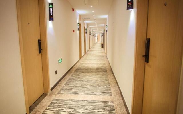 GreenTree Inn Nantong Development Zone Country Gar