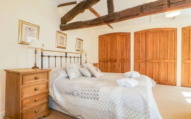 Farmhouse Apartment
