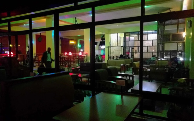 Klique Hotel