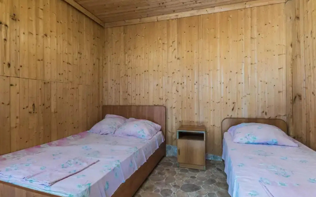 Guest House Sura