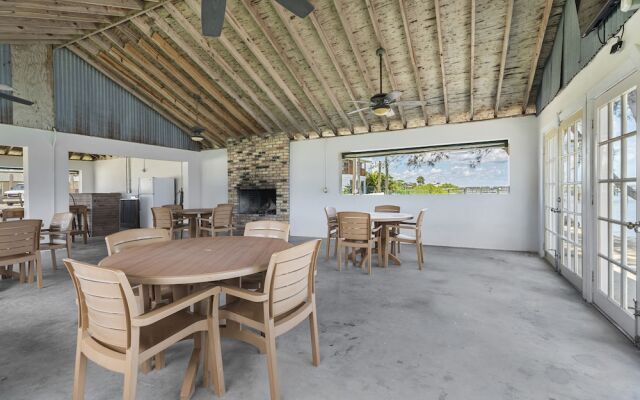 The Sportsman's Lodge & Marina