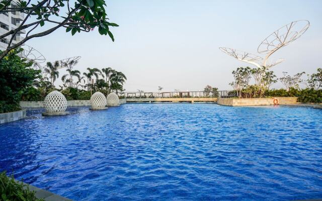 Spacious Studio with City View West Vista Apartment