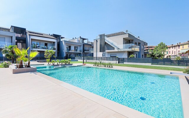 Una Terrazza sul Lago A2 con piscina