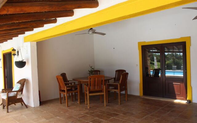 Quinta dos Cochichos – Country Houses