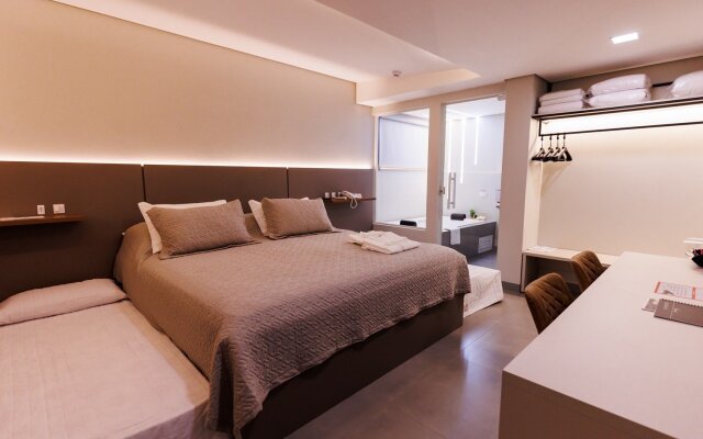 Tonello Business Hotel