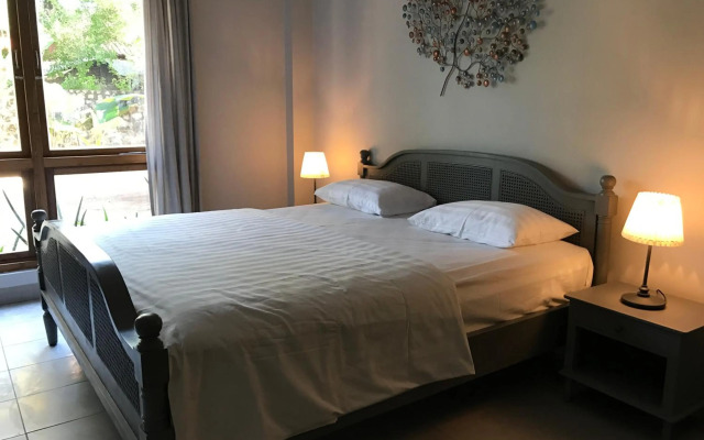 Seabirds Bed and Breakfast