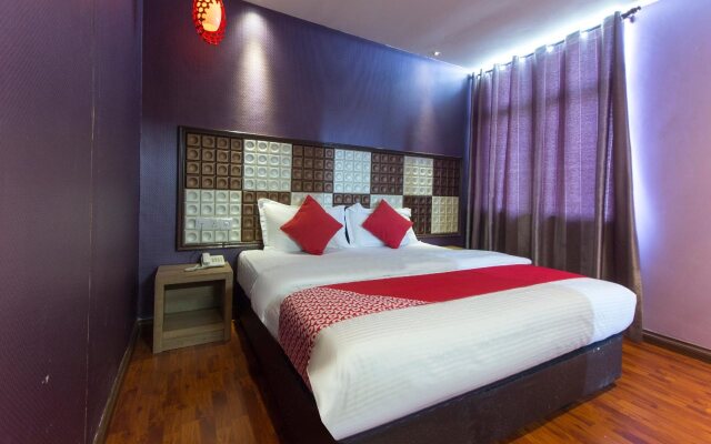 OYO 90894 Hotel Smc I-city