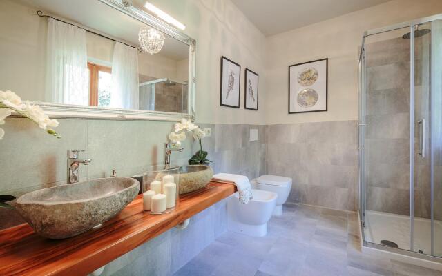 Bocciolo Stone Farmhouse