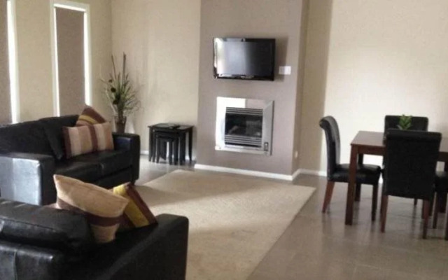 Kennedy Holiday Villas