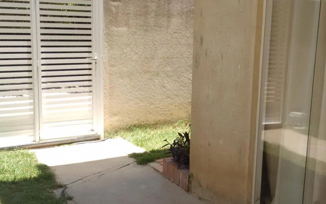 Casa Costa Azul - praça da Baleia