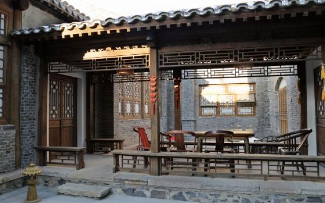 Biaoju Inn