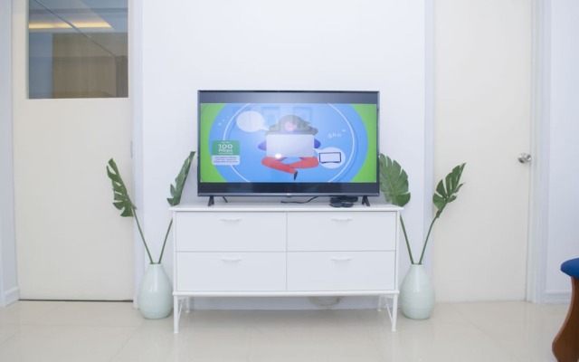 Stylish Apartment at BGC
