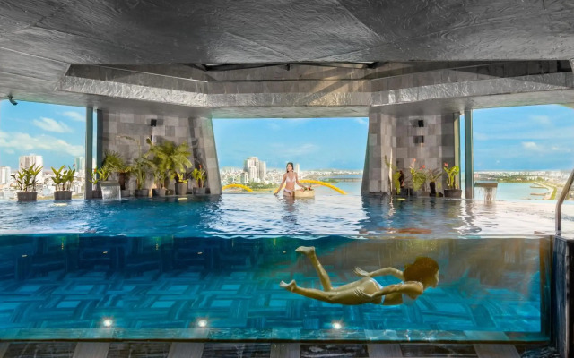Haian Riverfront Hotel Da Nang