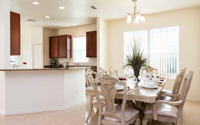 1016 Tourmaline Drive 4 Bedroom Home