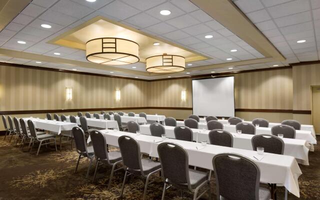 Embassy Suites by Hilton Piscataway Somerset
