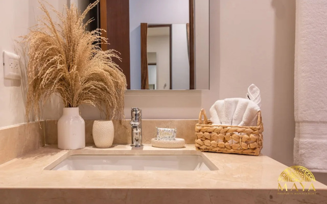 NHOA 108A Lux 2BR Condo Plunge Pool in Aldea Zama