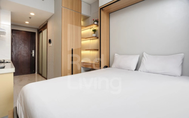 RedLiving Apartemen Sky House BSD - Lovely Space Tower Leonie – Guest Rooms – Legok