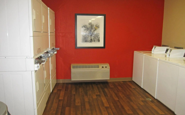 Extended Stay America Suites Los Angeles Valencia